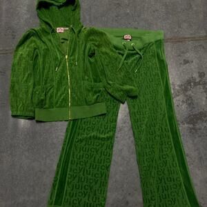 Vintage green and gold juicy